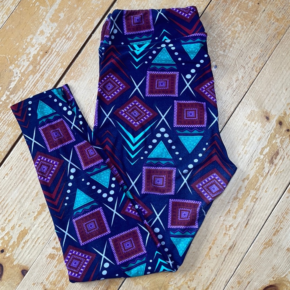 LuLaRoe tall & curvy leggings